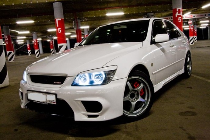 Бампер передний "TRD" (сток) Toyota Altezza (10) купить недорого с доставкой в Ставрополь